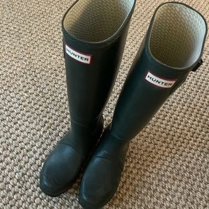 Like New Green Hunter Rain Boots